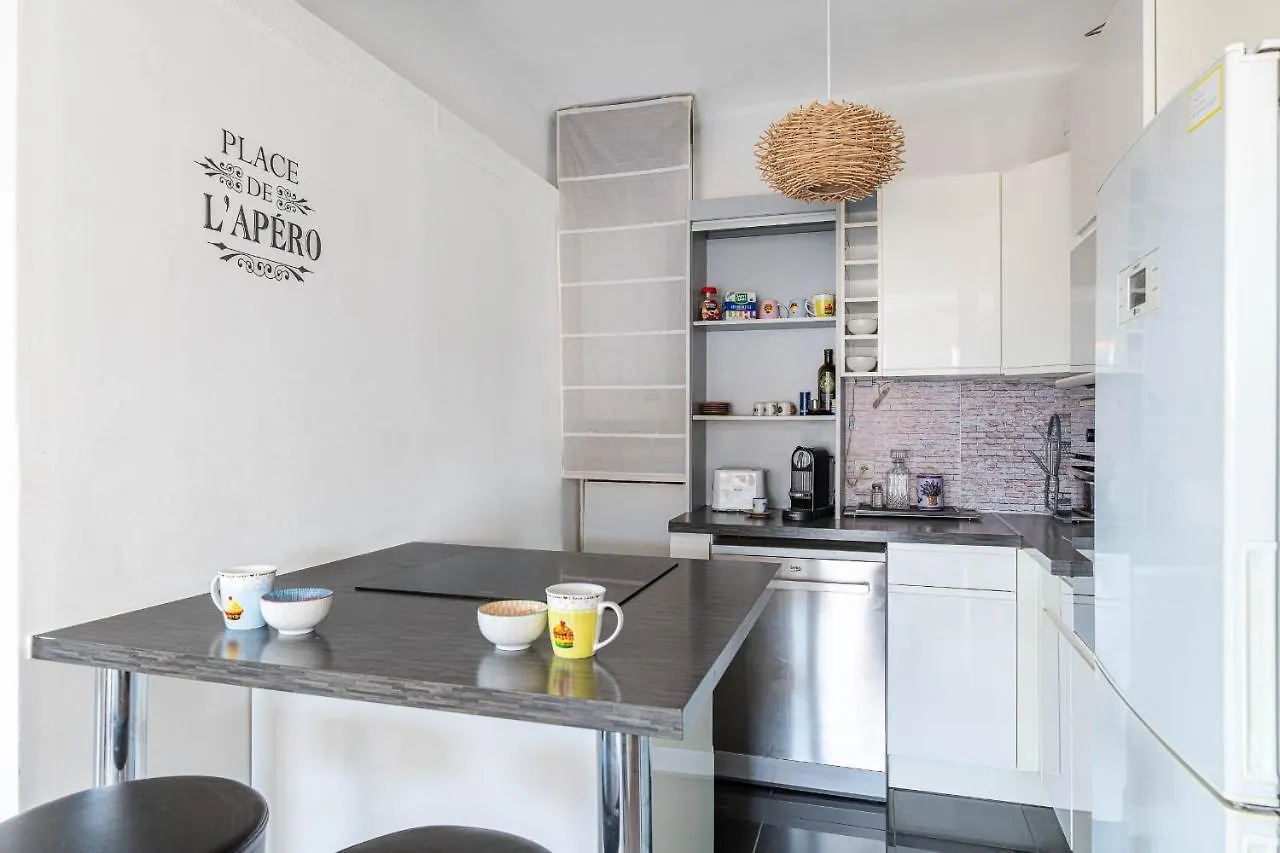 Appt Lumineux Et Spacieux Au Coeur De Cannes Apartment