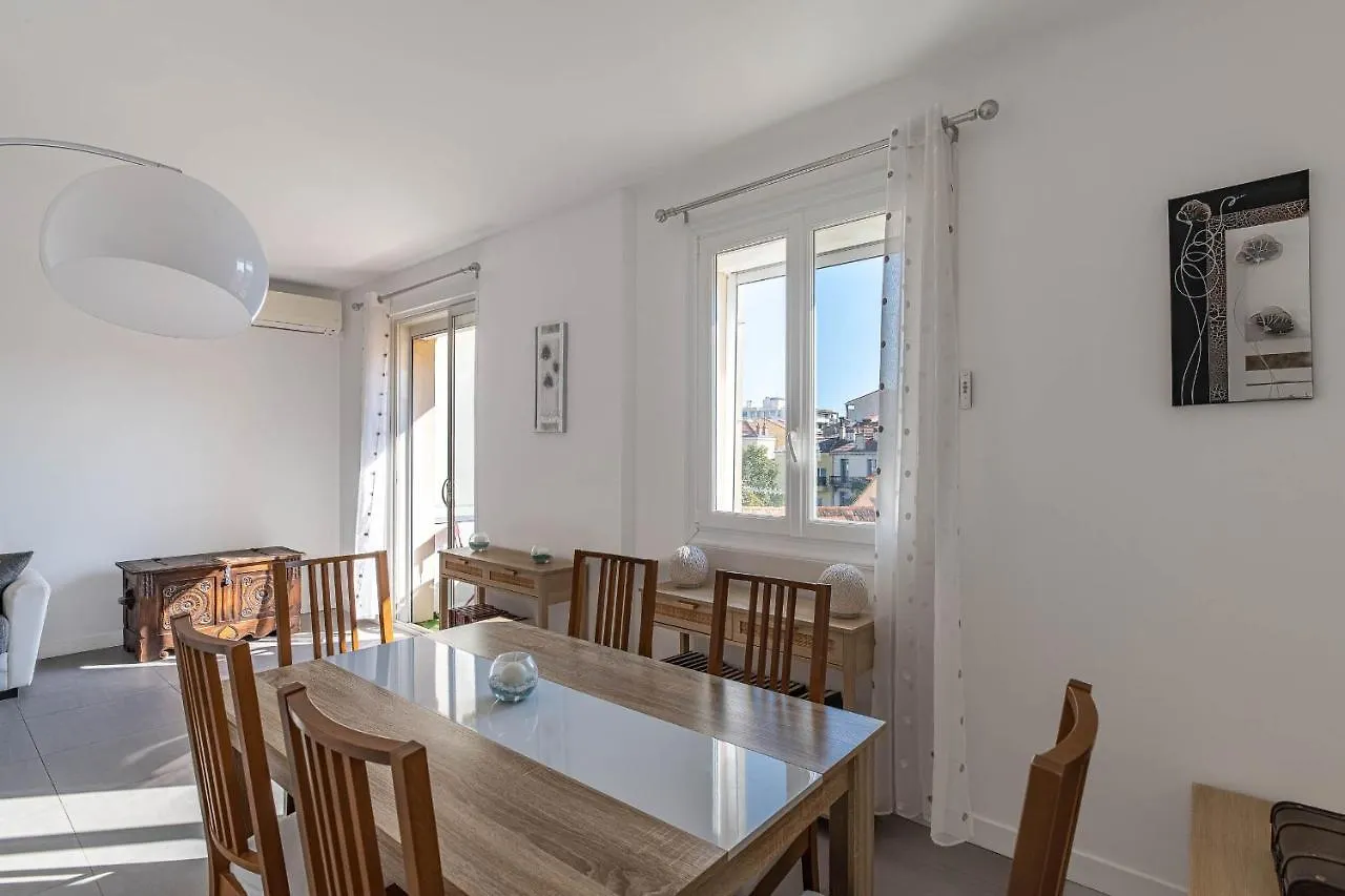 Apartment Appt Lumineux Et Spacieux Au Coeur De Cannes