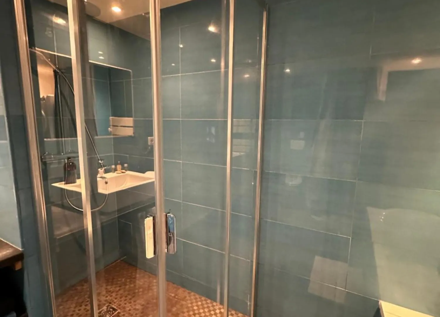 Appt Lumineux Et Spacieux Au Coeur De Cannes