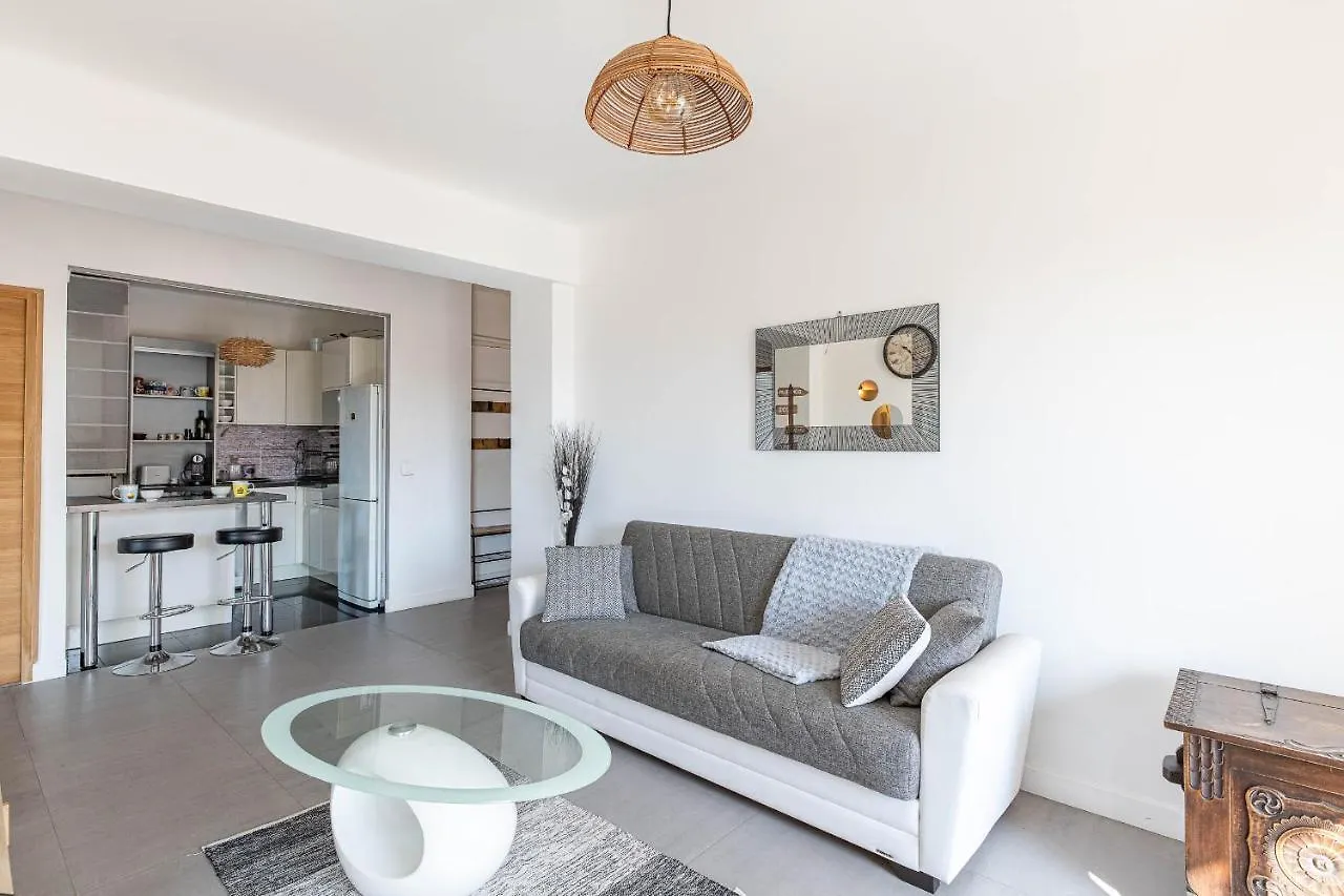 Appt Lumineux Et Spacieux Au Coeur De Cannes